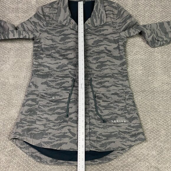 Oakley Tail Wind Jacket Women's Small Gray Camo Camouflage Cotton Canvas Utility - Picture 12 of 15